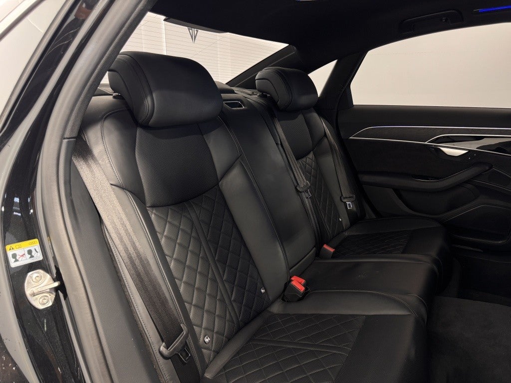 Audi A8 50 TDI quattro tiptronic