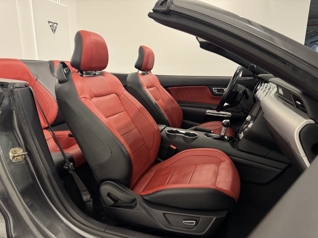 Ford Mustang Convertible 2.3 EcoBoost Aut.