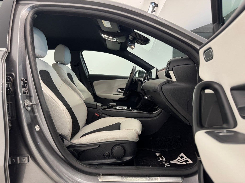 Mercedes-Benz Clase A 200 7G-DCT