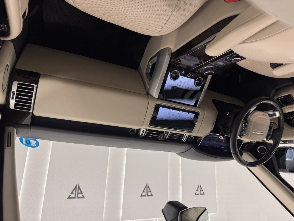 Land-Rover Range Rover 2.0 i4 PHEV Vogue 4WD Aut.