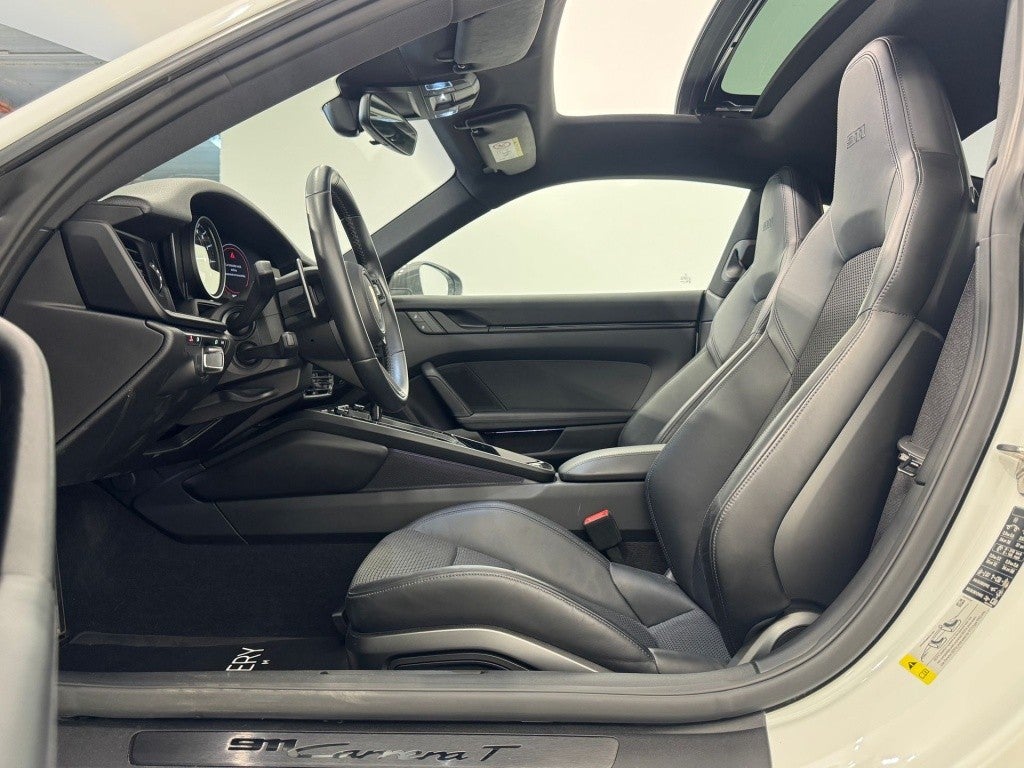 Porsche 911 Carrera T PDK