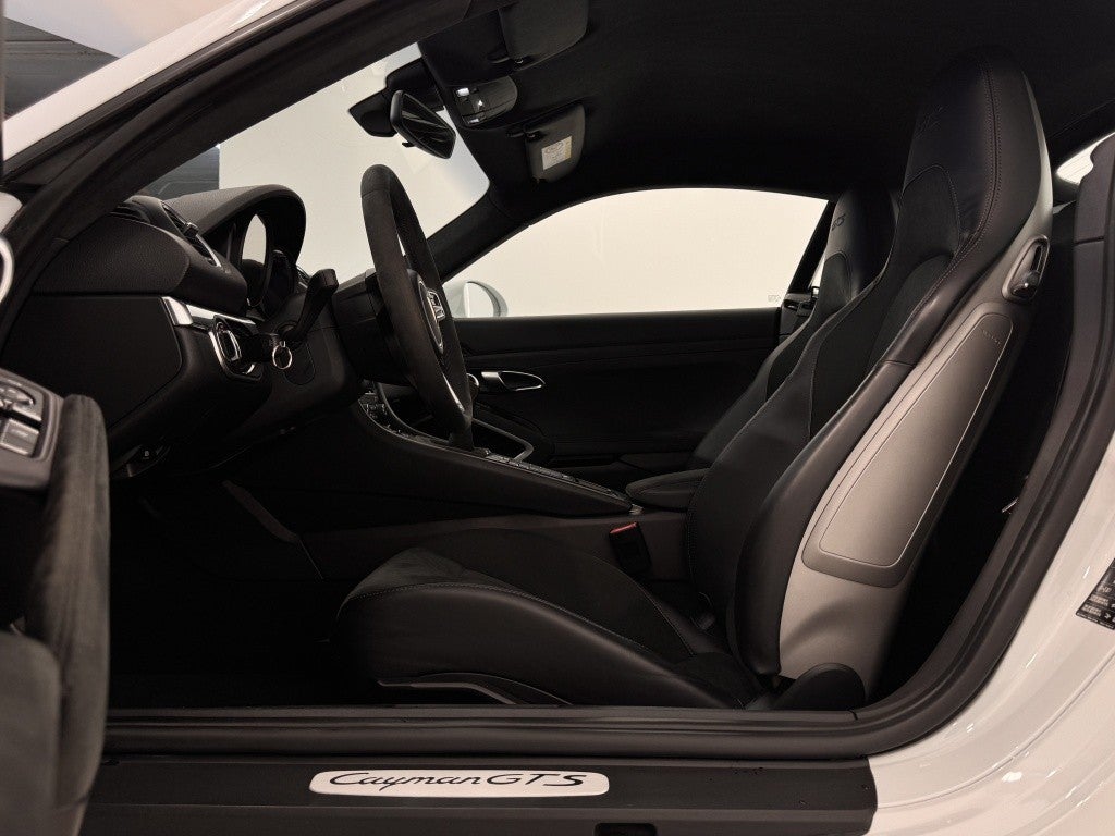 Porsche Cayman GTS 4.0