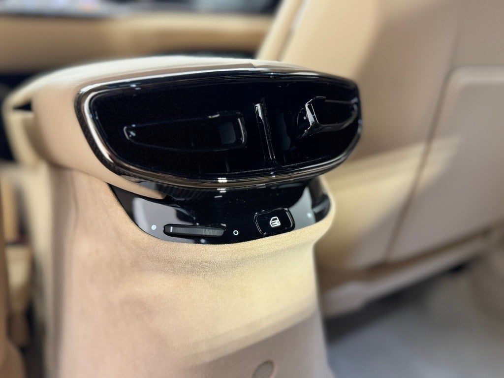 Ferrari Purosangue 6.5