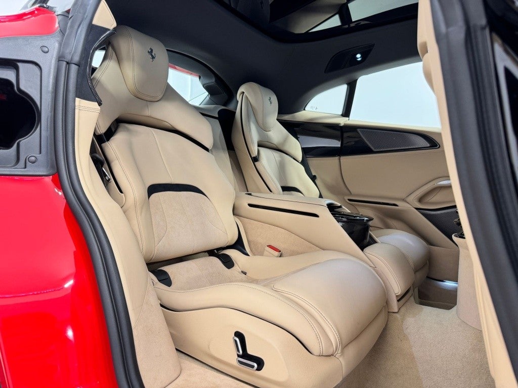 Ferrari Purosangue 6.5