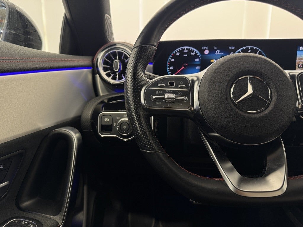 Mercedes-Benz Clase CLA 180 7G-DCT