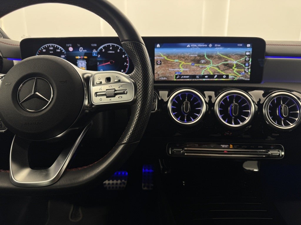 Mercedes-Benz Clase CLA 180 7G-DCT