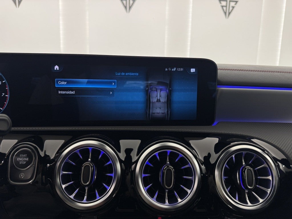 Mercedes-Benz Clase CLA 180 7G-DCT