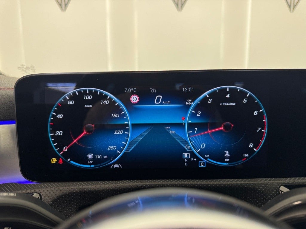 Mercedes-Benz Clase CLA 180 7G-DCT