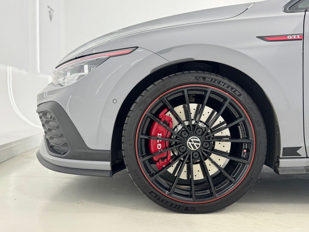 Volkswagen Golf 2.0 TSI GTI Clubsport DSG 221kW