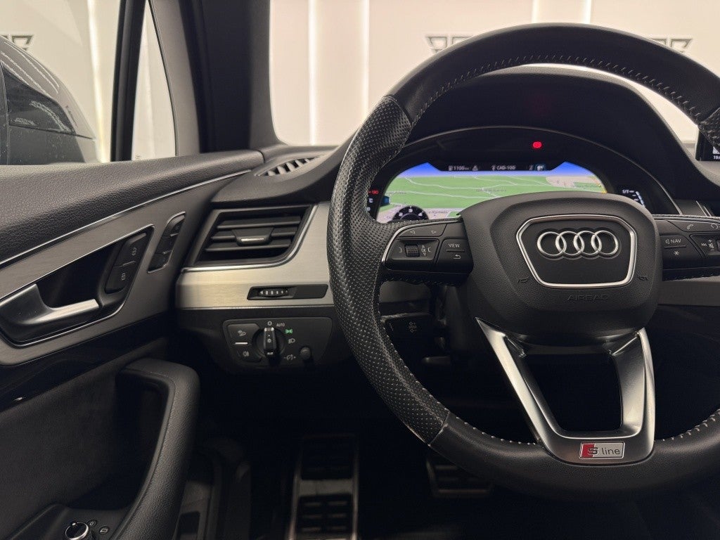 Audi Q7 45 TDI S line quattro