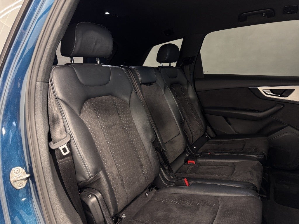 Audi Q7 45 TDI S line quattro