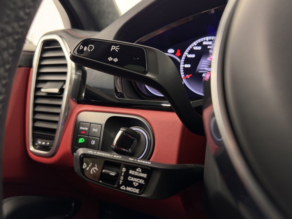 Porsche Cayenne Coupé GTS