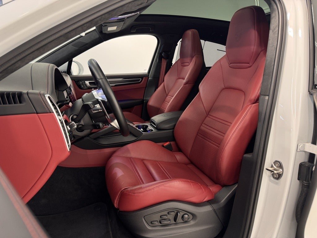 Porsche Cayenne Coupé GTS