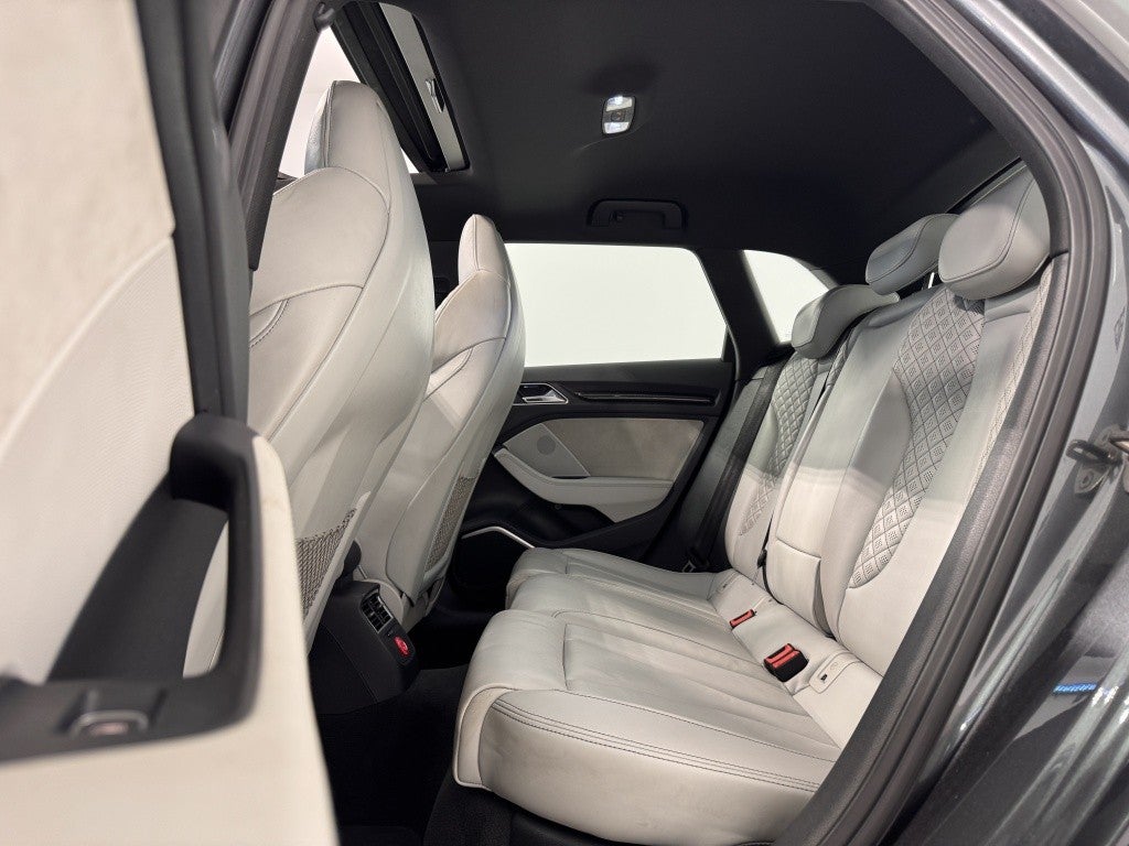 Audi A3 RS3 Sportback 2.5 TFSI quattro S-Tronic