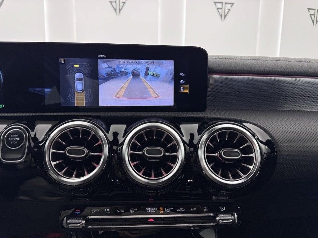 Mercedes-Benz Clase A 250e 8G-DCT