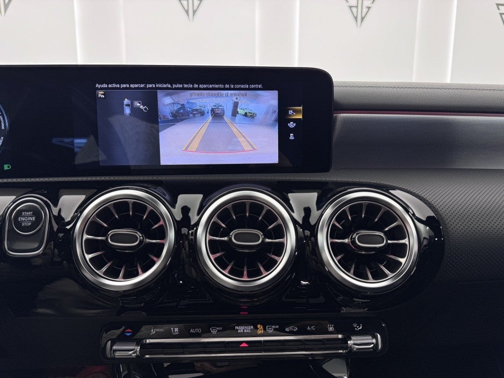 Mercedes-Benz Clase A 250e 8G-DCT