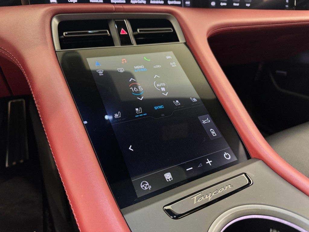 Porsche Taycan Turbo S Sport Turismo