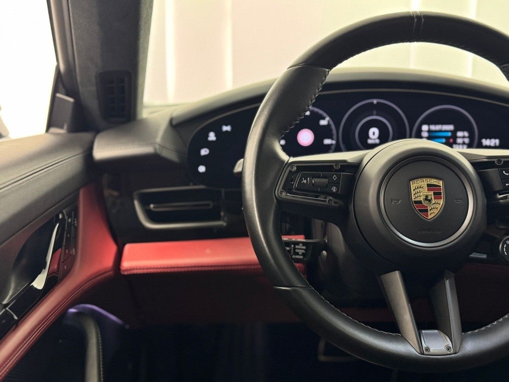 Porsche Taycan Turbo S Sport Turismo