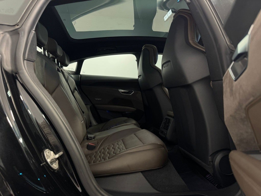 Audi e-tron GT 60 quattro