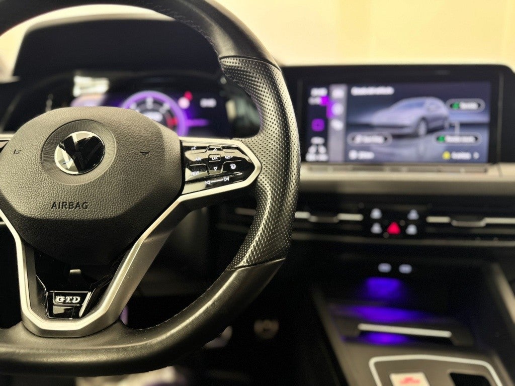 Volkswagen Golf GTD 2.0 TDI DSG 7