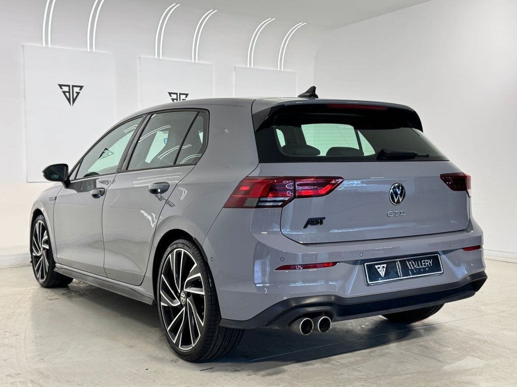 Volkswagen Golf GTD 2.0 TDI DSG 7