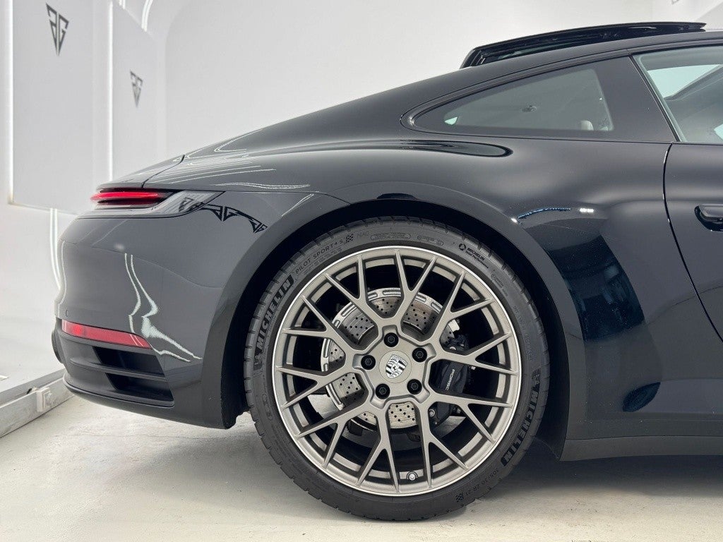 Porsche 911 Carrera 4 Coupé PDK