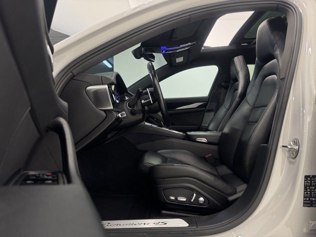 Porsche Panamera 4S E-Hybrid Sport Turismo