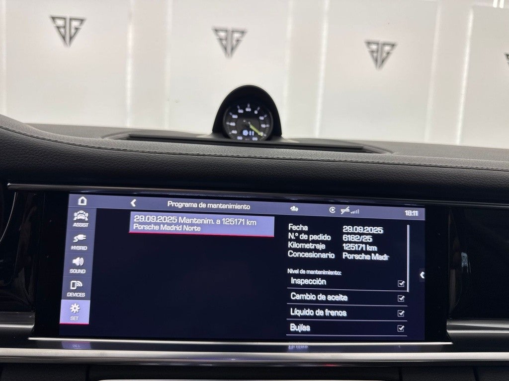 Porsche Panamera 4S E-Hybrid Sport Turismo