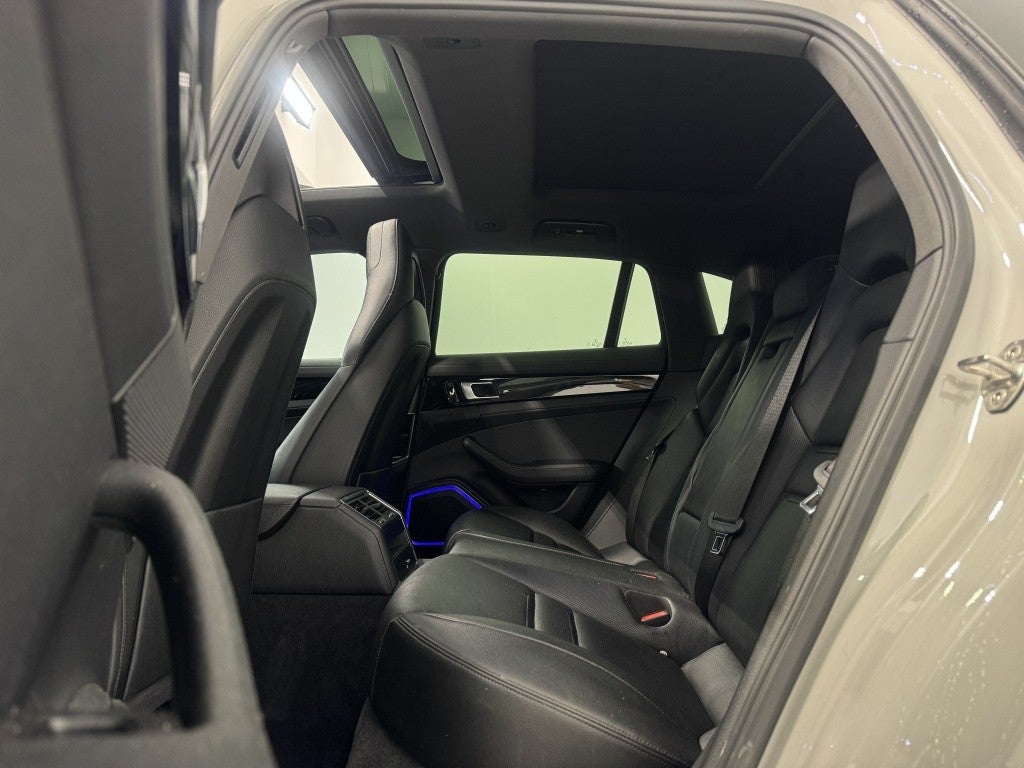 Porsche Panamera 4S E-Hybrid Sport Turismo