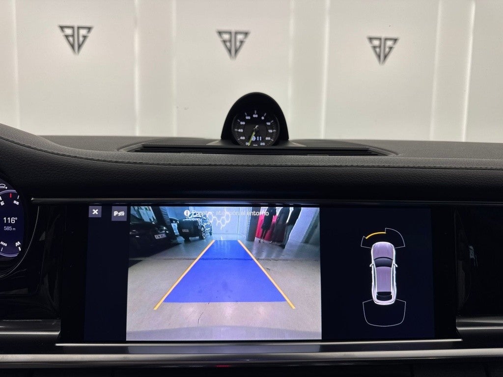 Porsche Panamera 4S E-Hybrid Sport Turismo