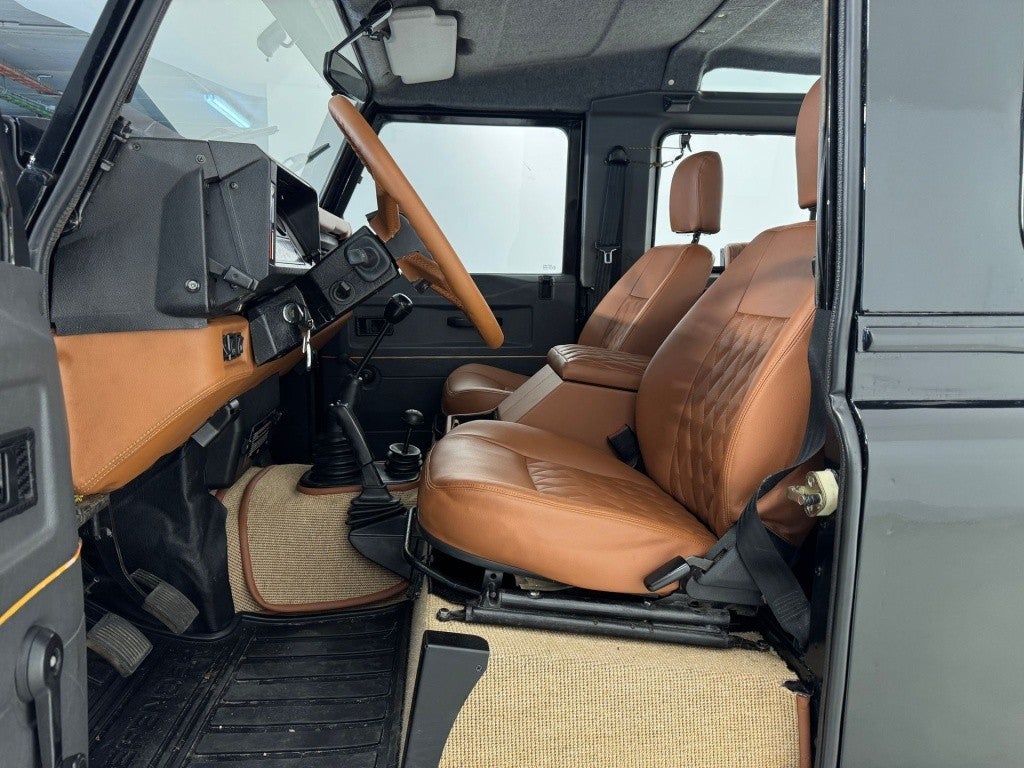 Land-Rover Defender 90 TDI Techo Duro