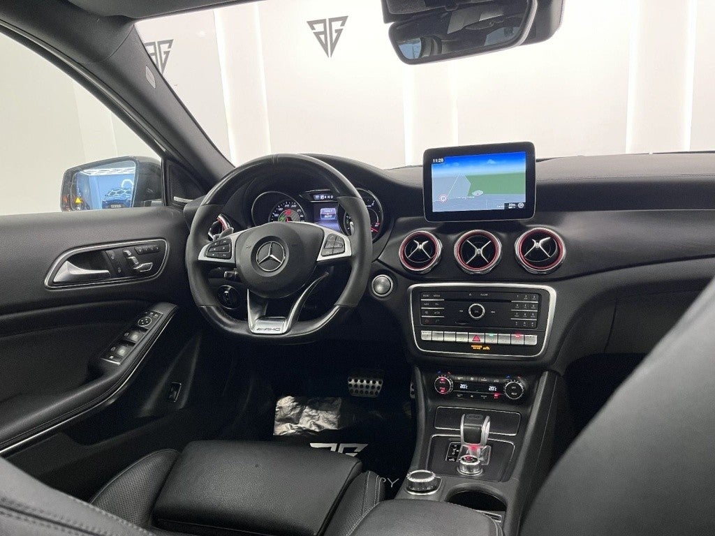 Mercedes-Benz Clase GLA AMG 45 4Matic 7-DCT
