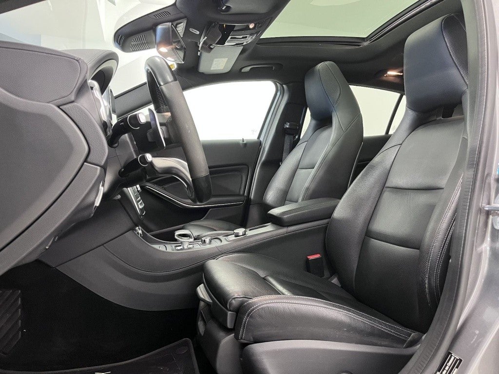 Mercedes-Benz Clase GLA AMG 45 4Matic 7-DCT