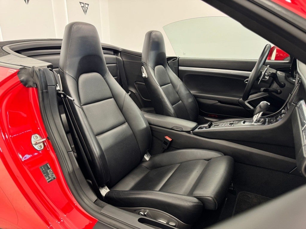 Porsche 911 Carrera Cabriolet PDK