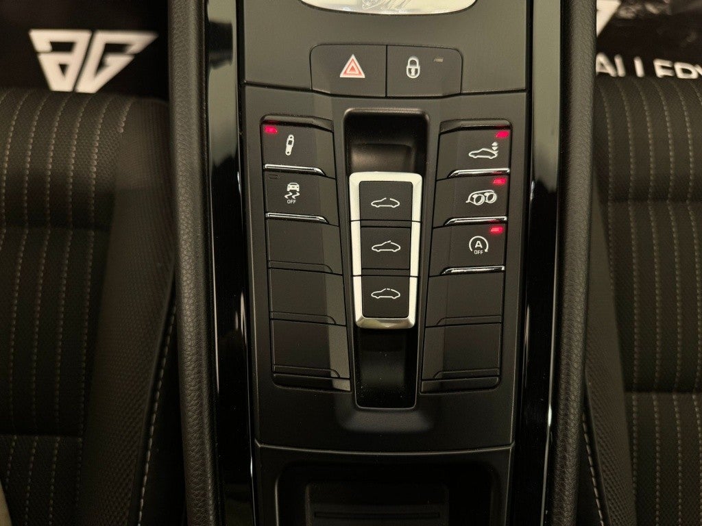 Porsche 911 Carrera T Coupé PDK