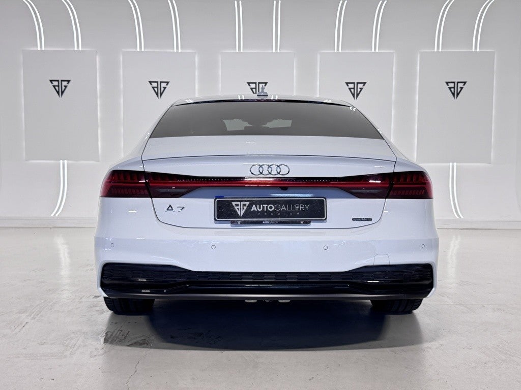Audi A7 Sportback 55 TFSIe quattro-ultra S tronic 270kW