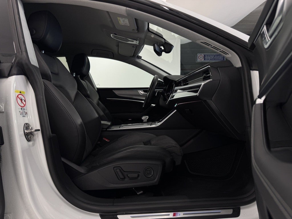 Audi A7 Sportback 55 TFSIe quattro-ultra S tronic 270kW