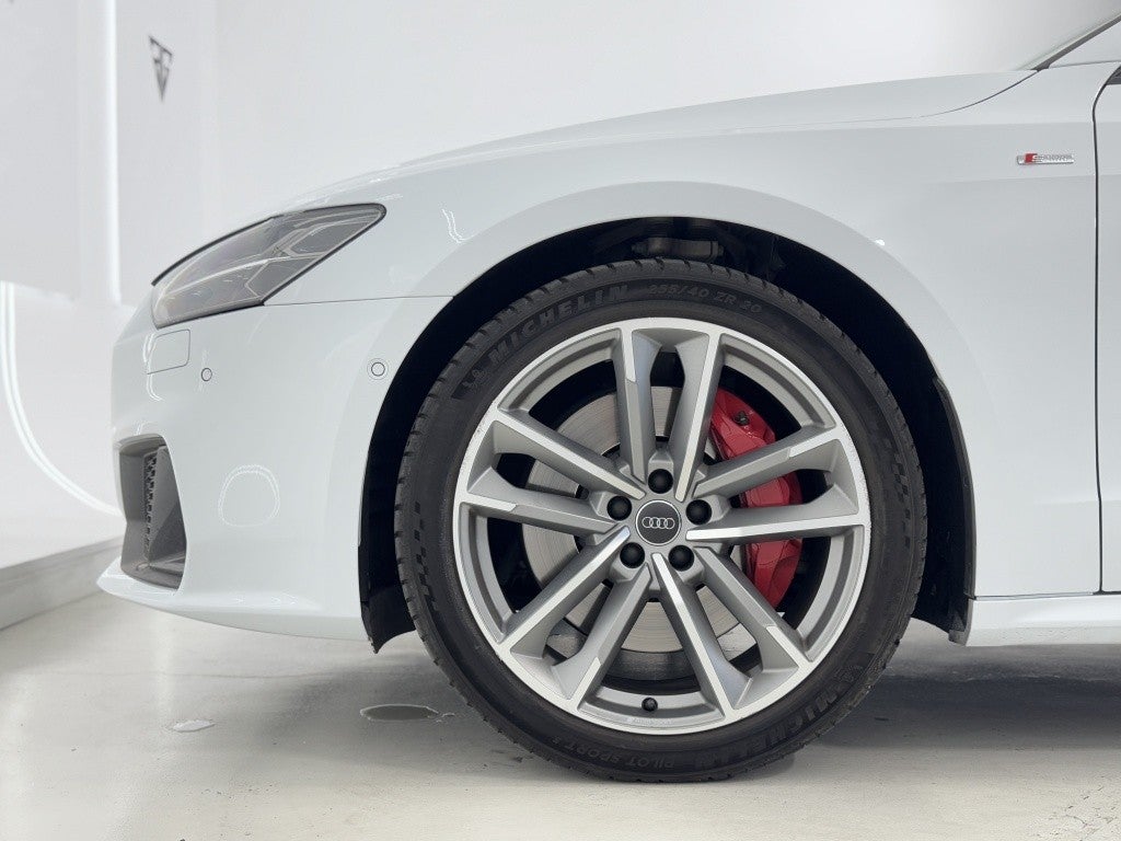 Audi A7 Sportback 55 TFSIe quattro-ultra S tronic 270kW