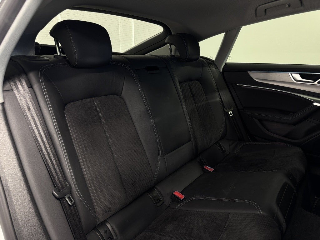 Audi A7 Sportback 55 TFSIe quattro-ultra S tronic 270kW