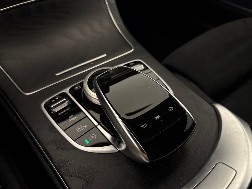 Mercedes-Benz Clase C Coupé 300d 9G-Tronic