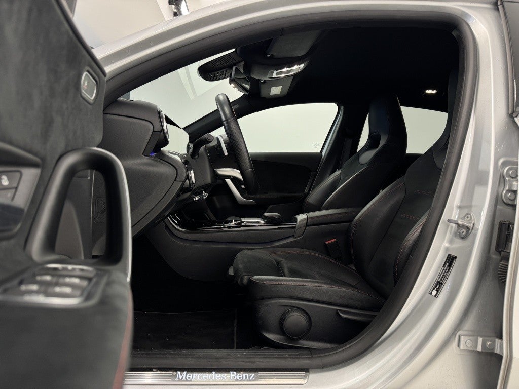 Mercedes-Benz Clase A 250e 8G-DCT