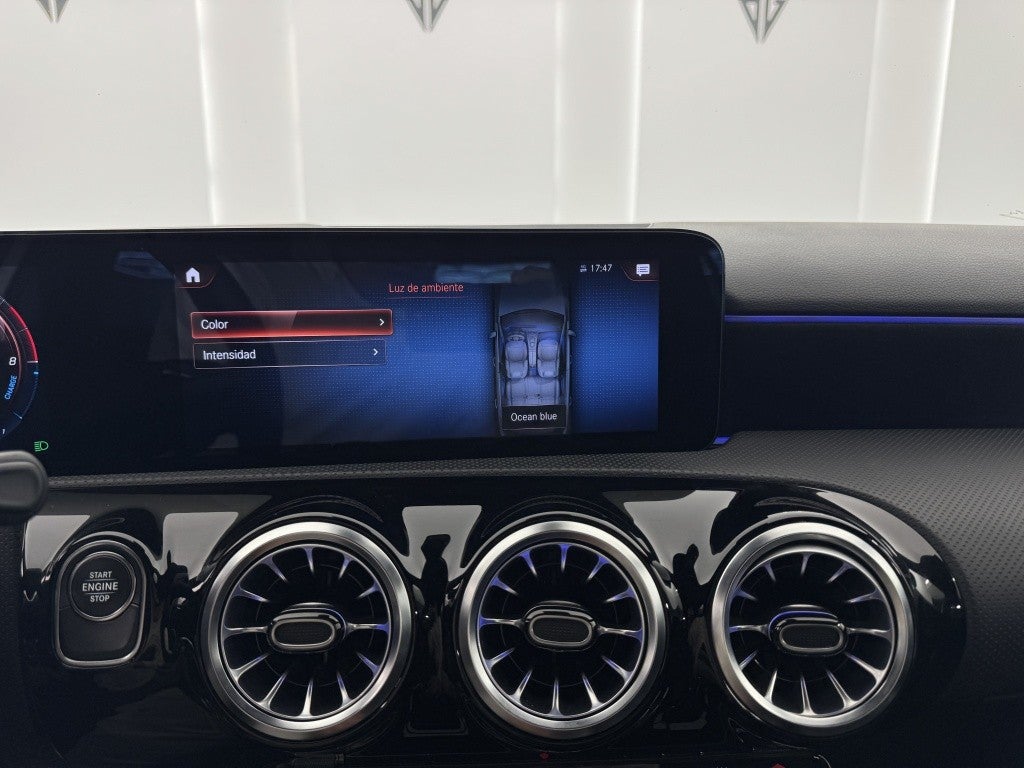 Mercedes-Benz Clase A 250e 8G-DCT