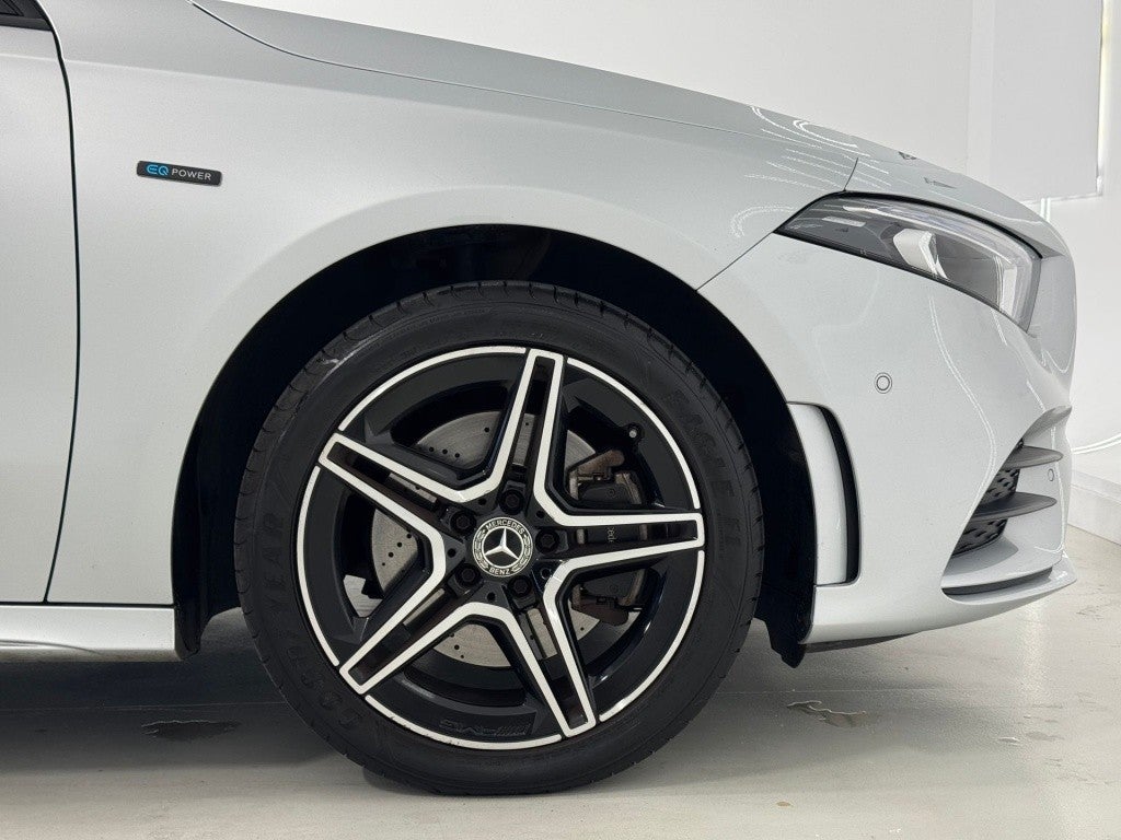 Mercedes-Benz Clase A 250e 8G-DCT