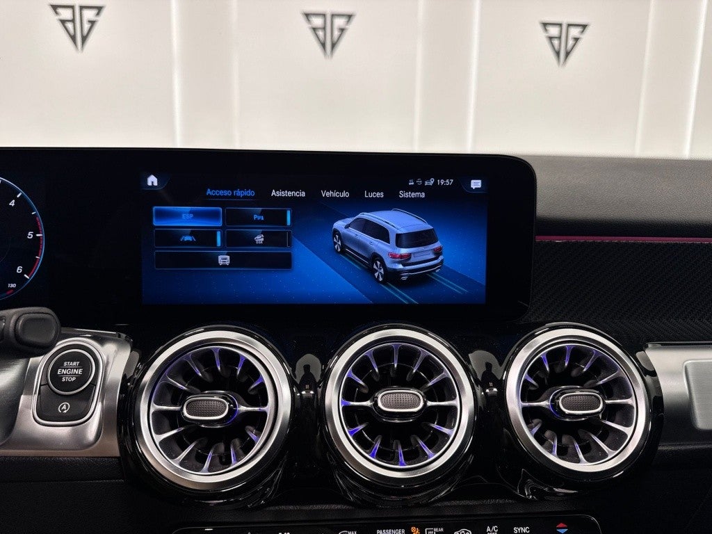 Mercedes-Benz Clase GLB 200d 4Matic 8G-DCT