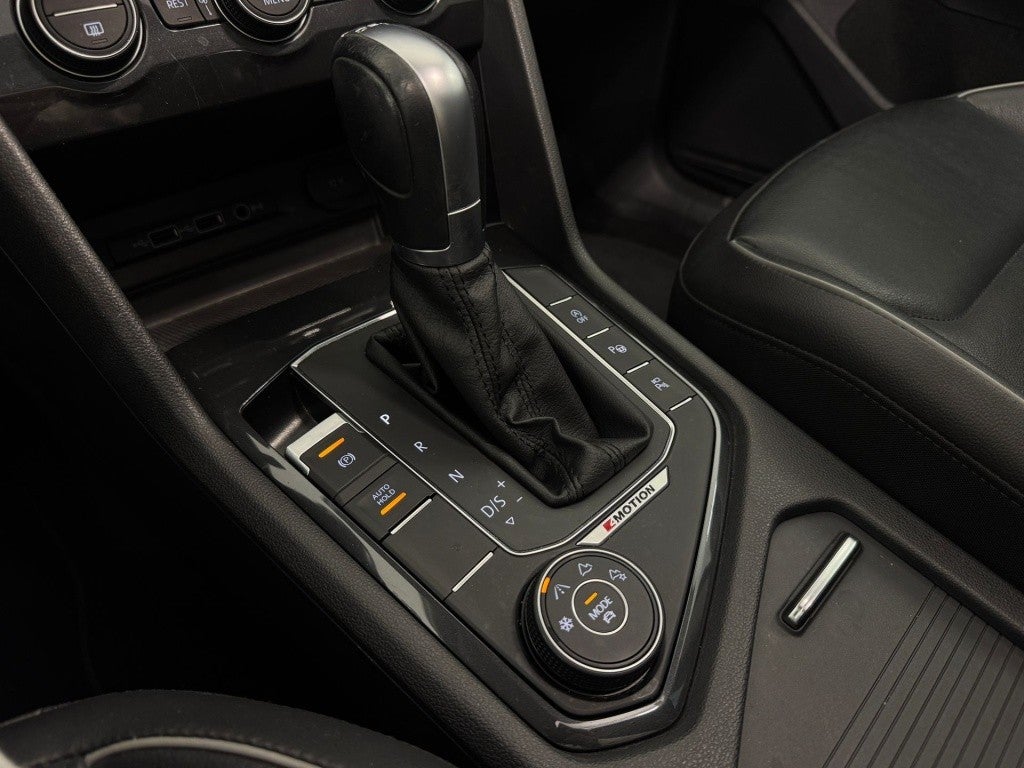 Volkswagen Tiguan 2.0TDI Sport 4Motion DSG 140kW