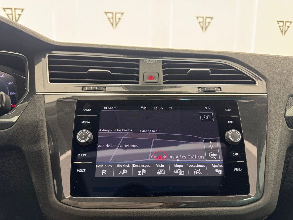 Volkswagen Tiguan 2.0TDI Sport 4Motion DSG 140kW