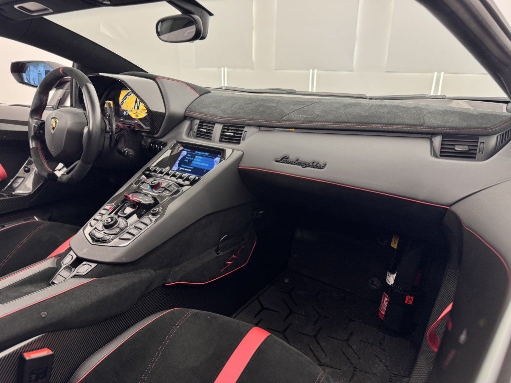 Lamborghini Aventador SuperVeloce LP 750-4 Roadster