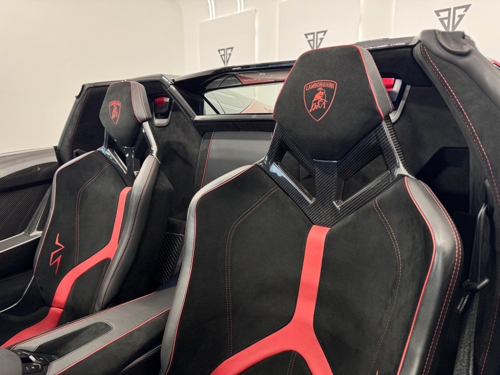 Lamborghini Aventador SuperVeloce LP 750-4 Roadster