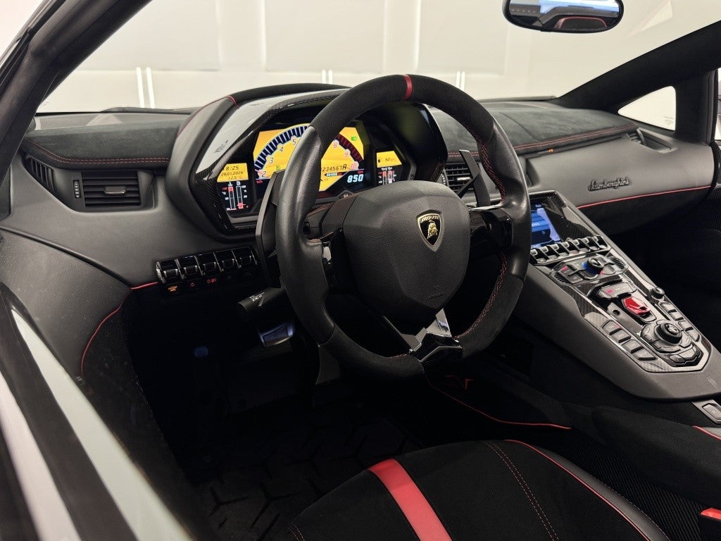 Lamborghini Aventador SuperVeloce LP 750-4 Roadster
