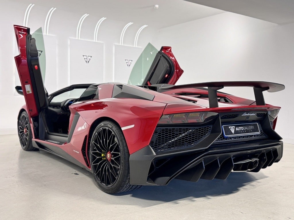 Lamborghini Aventador SuperVeloce LP 750-4 Roadster